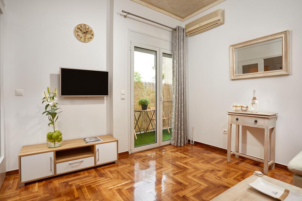 Modern And Cozy Apartment In The Centre Of Atina Dış mekan fotoğraf
